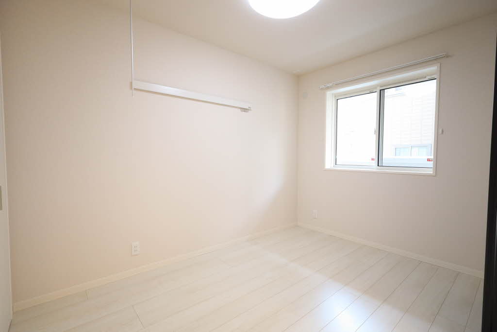 シャーメゾン　栄町 0201号-7