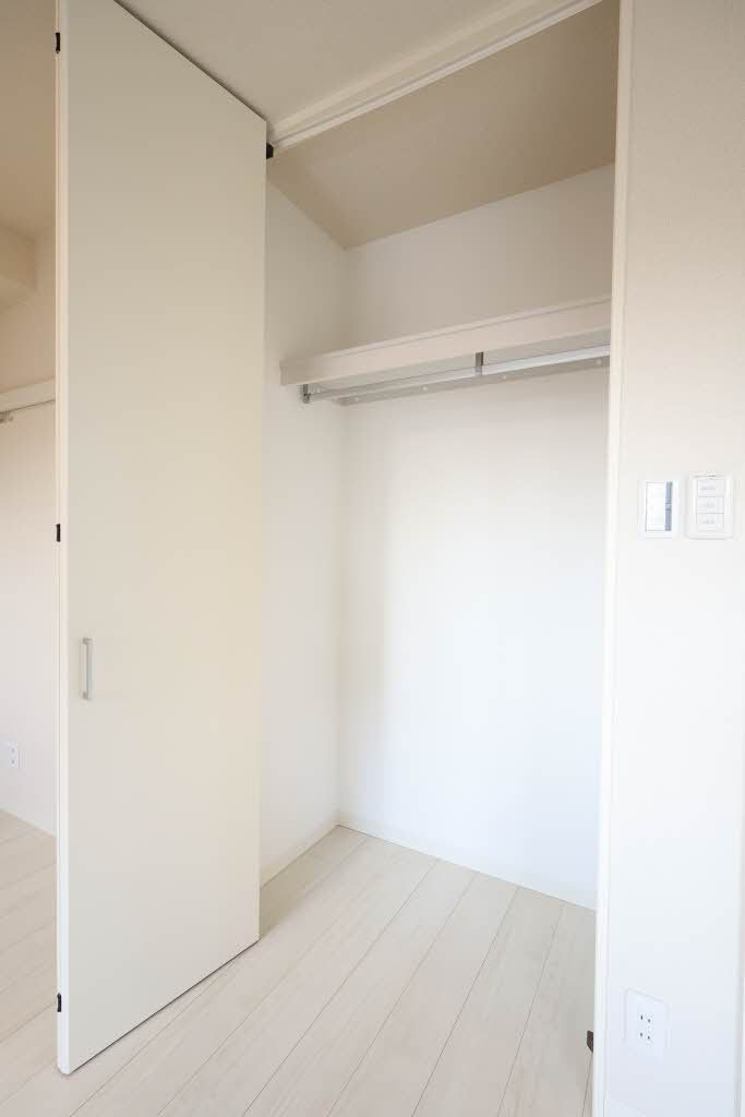 シャーメゾン 栄町 0205号-8