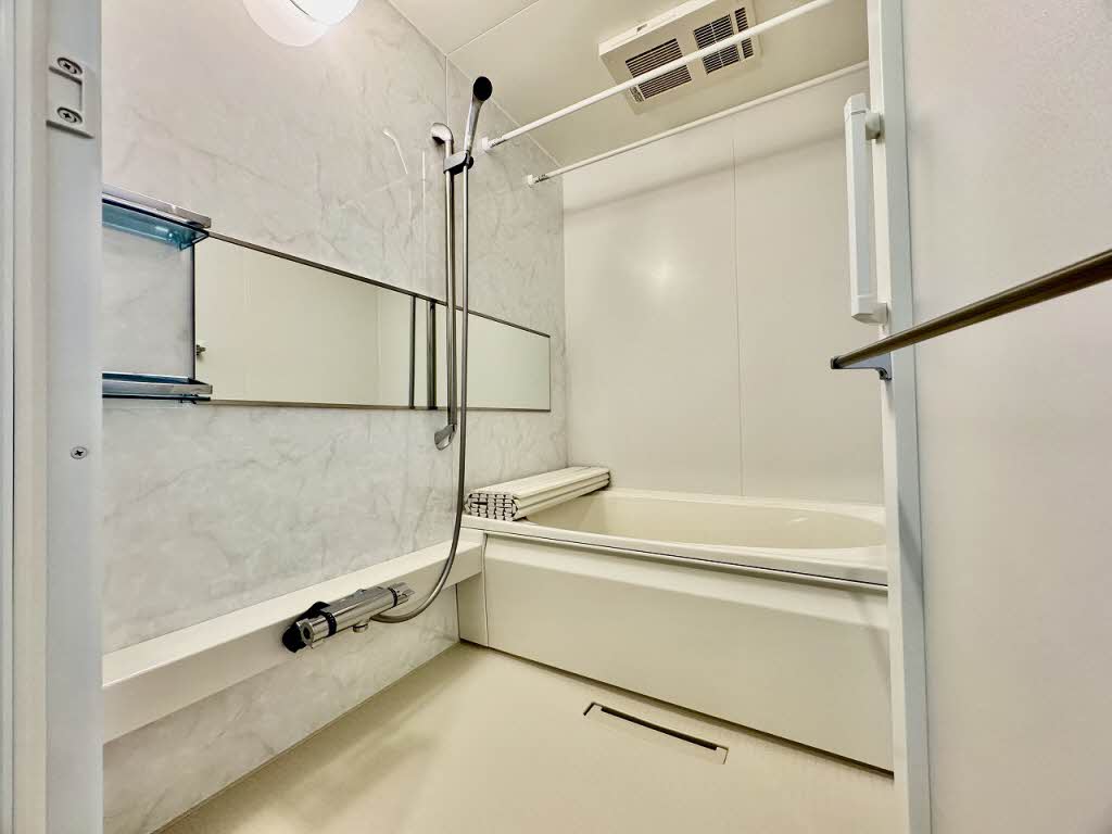 Ｐｒｏｍｅｎａｄｅ西草深 0202号-5