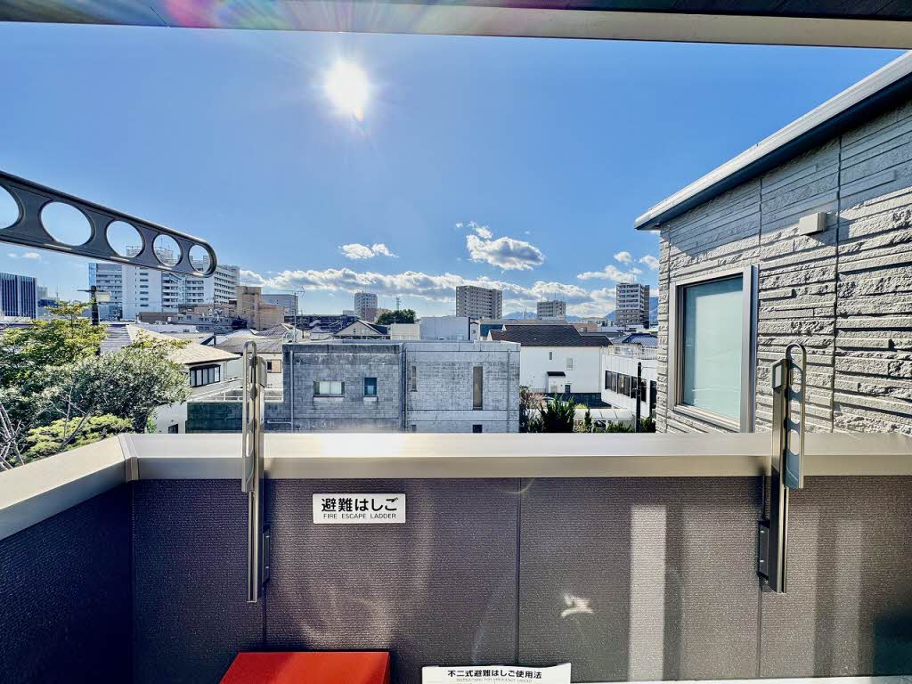 Ｐｒｏｍｅｎａｄｅ西草深 0302号-13