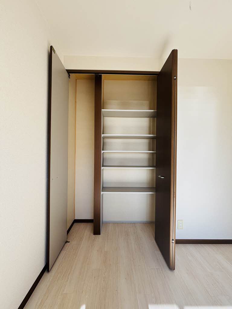 フォーレス　グリシーヌ 0201号-4