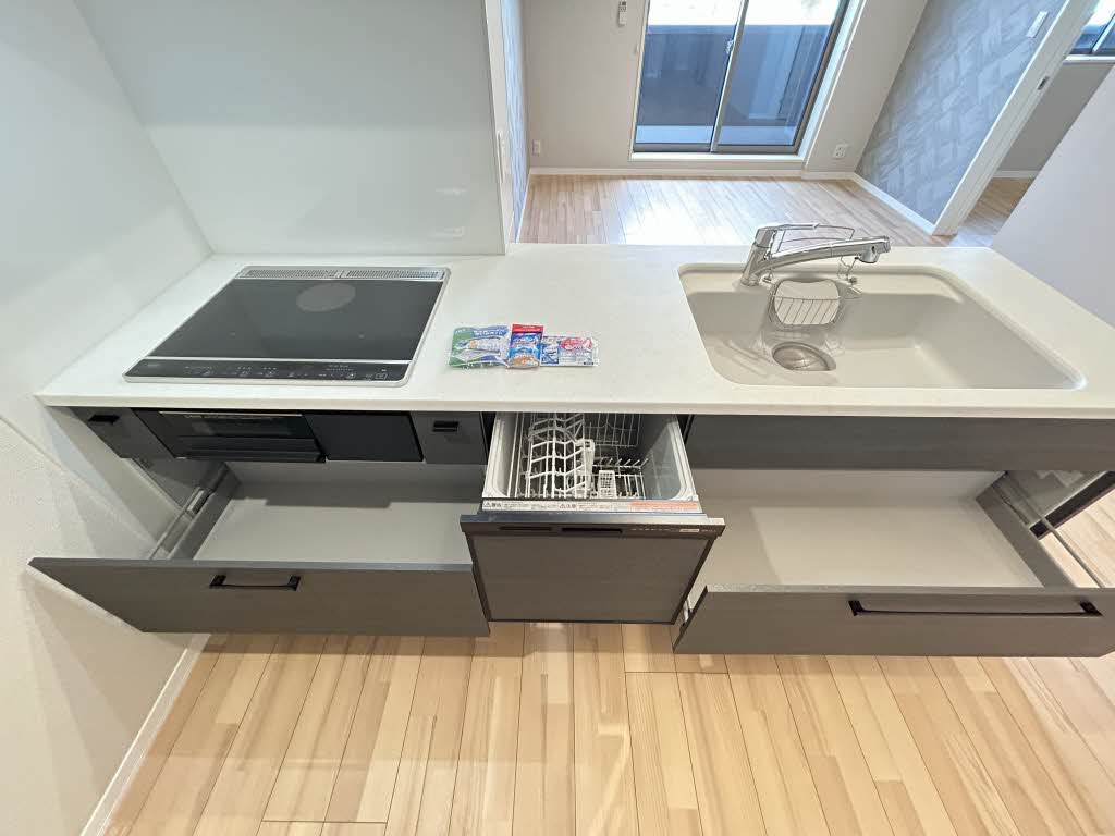 ラウンドアバウト安城 0201号-4