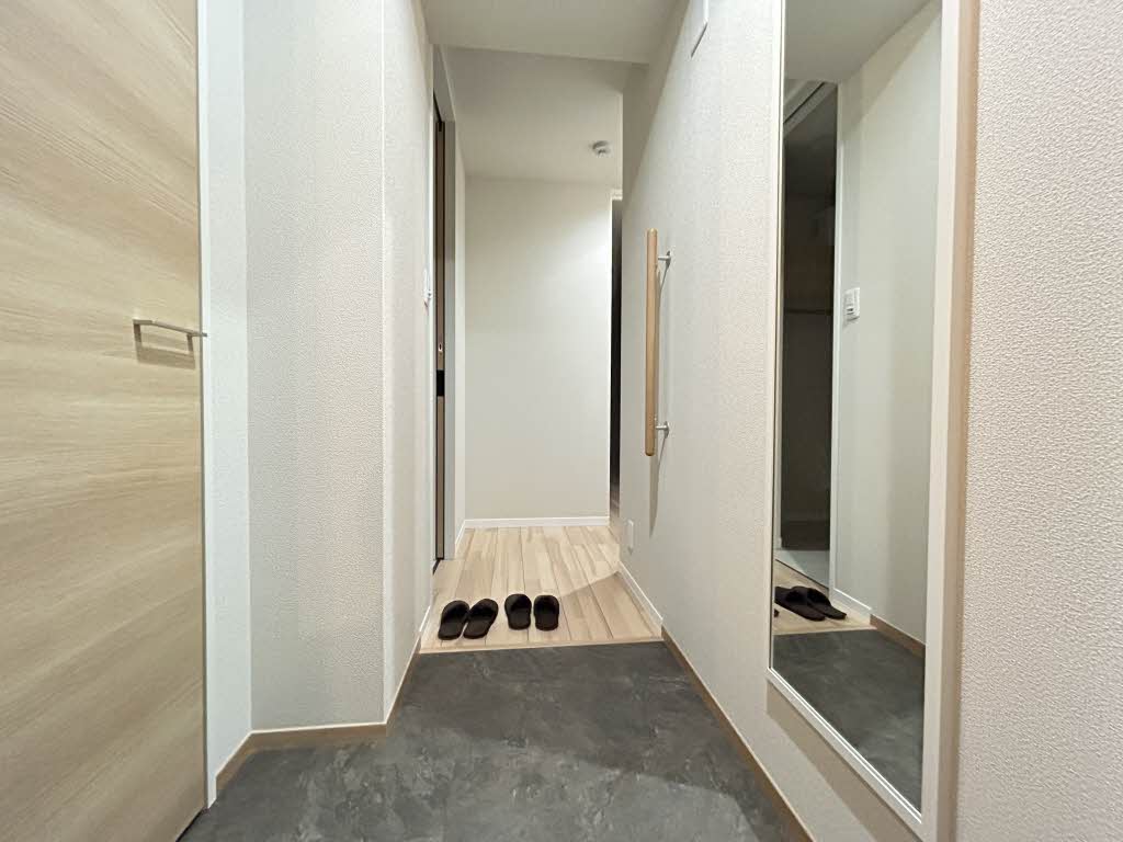 ラウンドアバウト安城 0301号-10