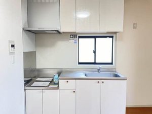 サンハイツ徳重 C201号-2