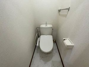 ドムリッチ服部 A201号-9