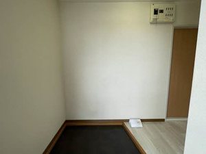 ドムリッチ服部 A201号-12