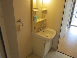 ファミール八光 A201号-8