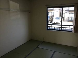 フレグランス飯島 C102号-6