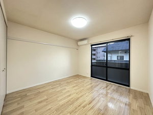 アーバン瓜島 B201号-6