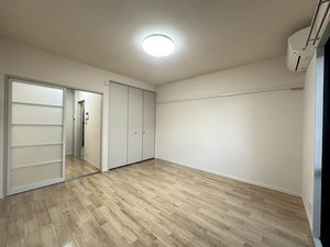 アーバン瓜島 B201号-8