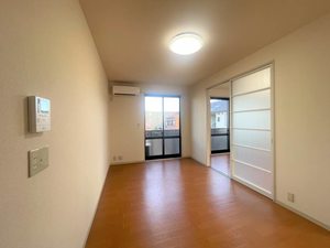 メゾンドール B201号-2