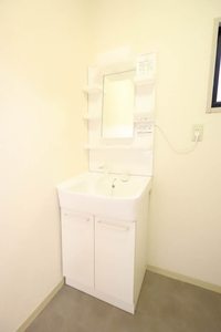 セブンウインズ B102号-9