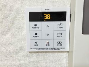 ヴィヴィッドハウス A102号-11