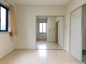 フレグランスやまと B103号-2