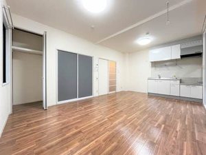 ヒルサイド香久山 A102号-4