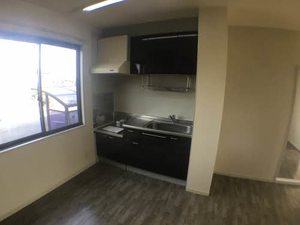 サンロイヤル北方 A101号-2