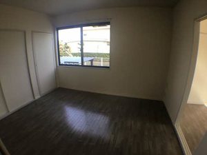 サンロイヤル北方 A101号-4