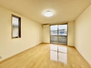 Ｗｉｎｄｓ　Ｃｏｕｒｔ 0101号-2