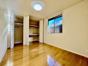 ラッフィナ－ト 0102号-3