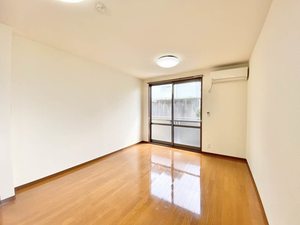 カメリアコート B202号-2