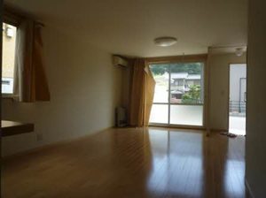 メゾンソレイユ B102号-4