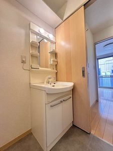 ルミエール沙羅 A101号-6