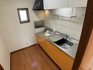 ヴィラ　クオーレⅡ 0101号-3