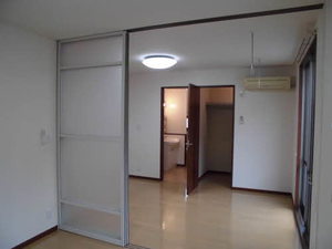 パルティール大中里 A101号-10
