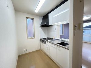 カルチェ・ブラン G201号-8