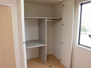 クレストタウン D102号-4