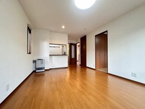 ビューラーはるか B102号-2