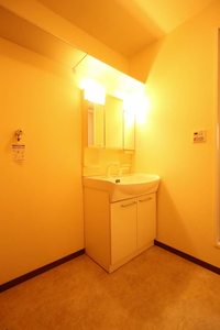 アヴァンティ 0203号-9