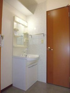 クリサ・ノーヴァ C202号-4