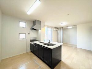 ＭａｓｔＴｏｗｎ敷田 E102号-4