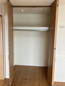 ヴィレッタ栄 E302号-6