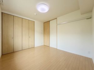 ラ・シャルール 0102号-7