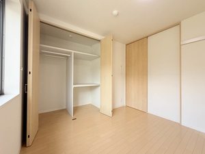 ラ・シャルール 0102号-8