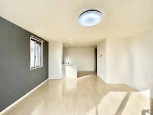 バトー　エメロード A202号-2