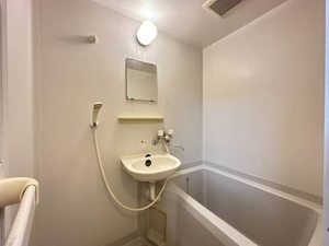 ファミール　ファイブ 0102号-5