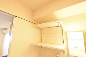 レヴェリー下本多町 0101号-8