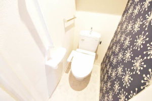 レヴェリー下本多町 0101号-11