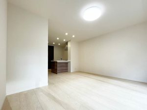 Gloria 徳川町 N 0101号-2