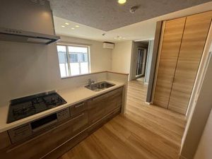 シャーメゾンステージ富田 B302号-5