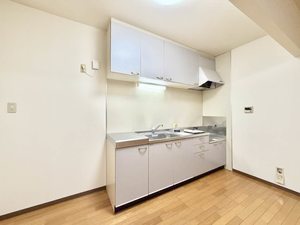 Bari Hills 0205号-6