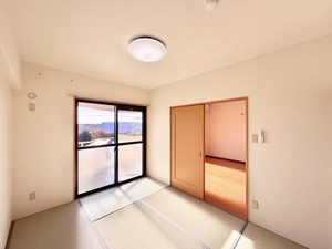 Ｂａｒｉ　Ｈｉｌｌｓ 0410号-7