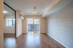 シャーメゾンサクラスクエア本郷 0103号-8