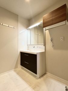 Ｂｅｌｌｅ　Ｂｌａｎｃｈｅ 0302号-7