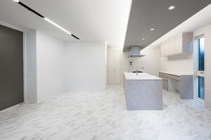 白壁　ＴＨＥ　ＧＡＲＤＥＮ 100号-3