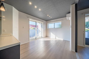 メゾン　シュクレ 0101号-2