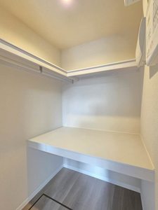 Ｅｃｒａｃｉｅ 0101号-9